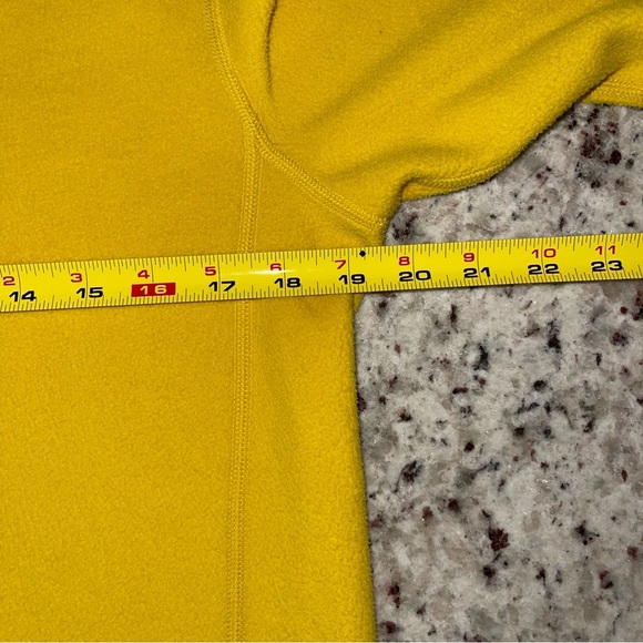 The North Face Fleece Quarter Zip Pullover Size Small Men’s Yellow Black Logo - Picture 6 of 7